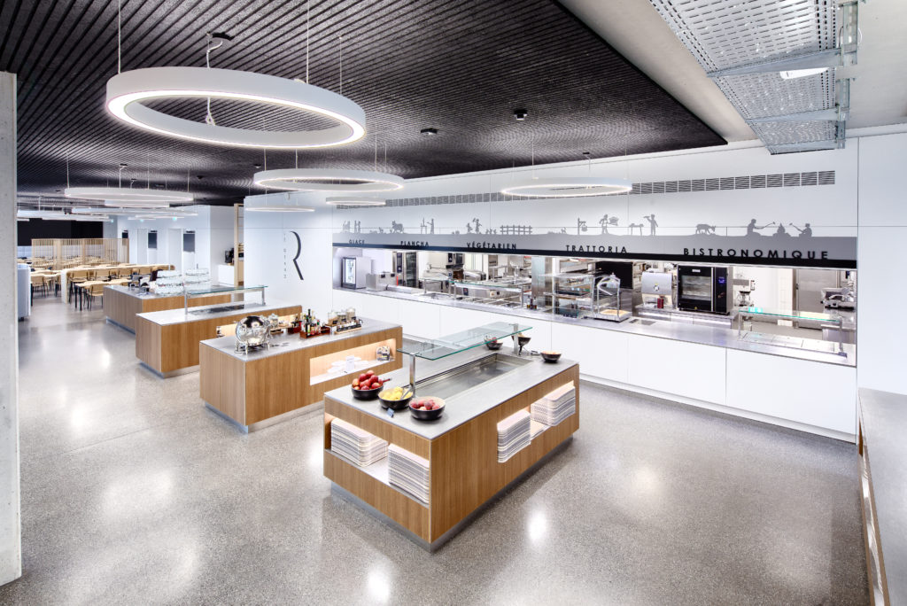 MANUFACTURE HORLOGÈRE 4